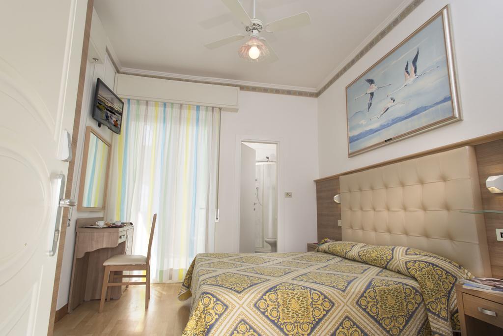 Hotel Titanus Bellaria-Igea Marina Eksteriør bilde