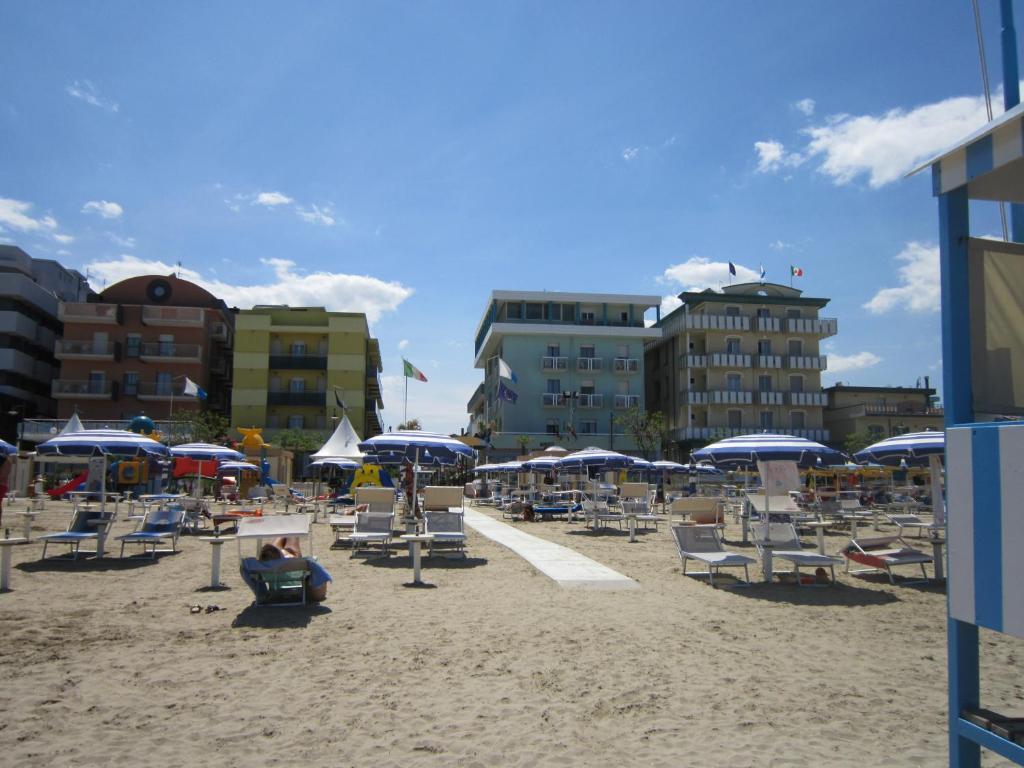 Hotel Titanus Bellaria-Igea Marina Eksteriør bilde